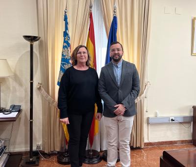La delegada del Consell en Alicante mantiene un encuentro institucional con el subdelegado del Gobierno en la provincia